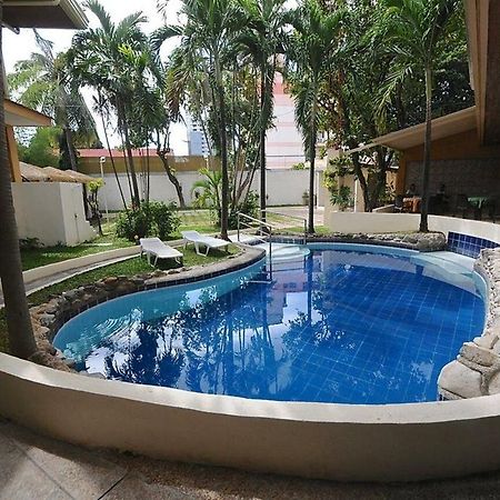 Vacation Hotel Cebu Bagian luar foto