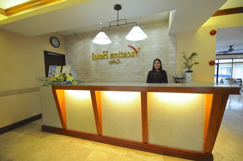 Vacation Hotel Cebu Bagian luar foto