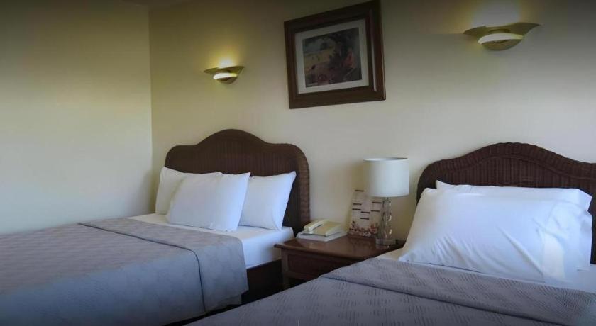 Vacation Hotel Cebu Bagian luar foto